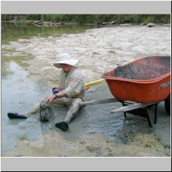 100_0152-jim-in-mud (2009-24-07).jpg